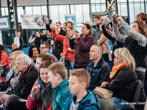 BrychtaJan_Minipingpong_Ostrava_20170406_190230_D71_3418.jpg